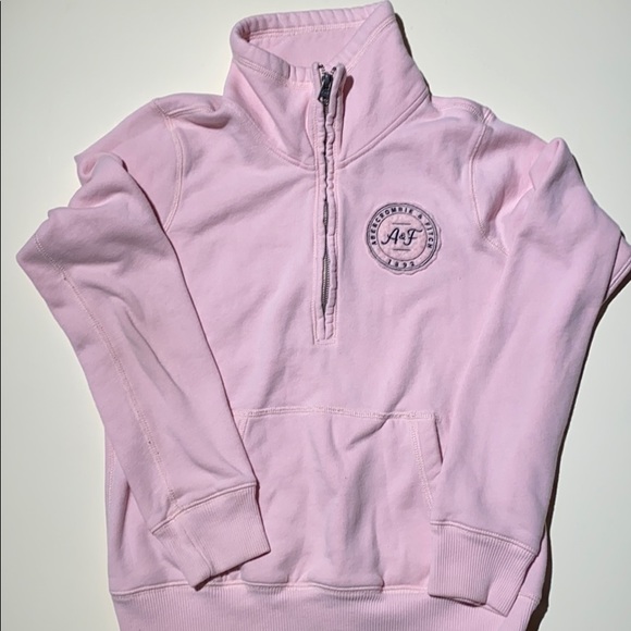 Abercrombie & Fitch Tops - Abercrombie & Fitch Quarter Zip Sweatshirt